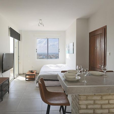 Apartament Eden Blue-Horizon 1B, Paphos, Sea View, Pool Konia Zewnętrze zdjęcie